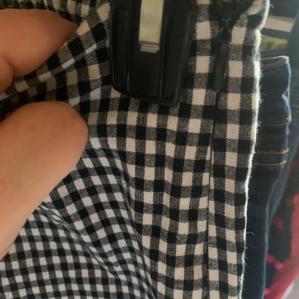 Checkered shorts - Picture 3 of 3